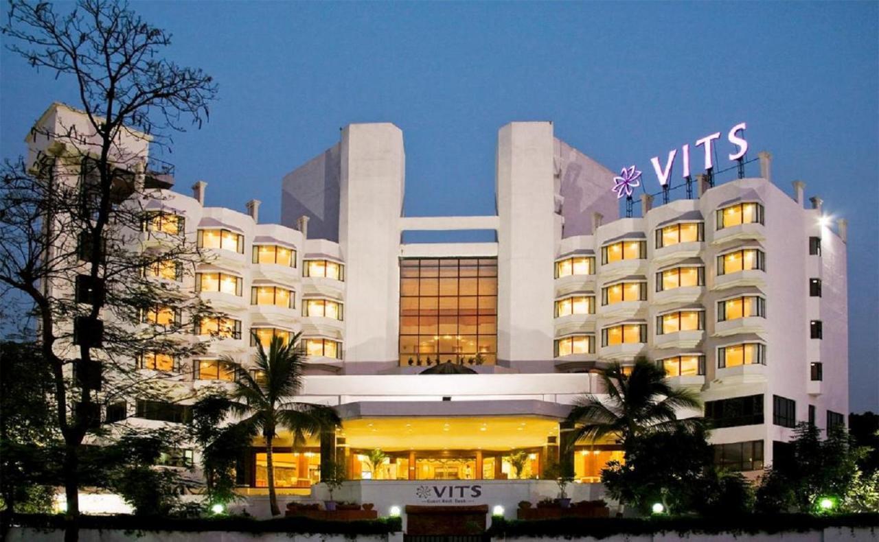 Готель Vits Aurangabad Екстер'єр фото